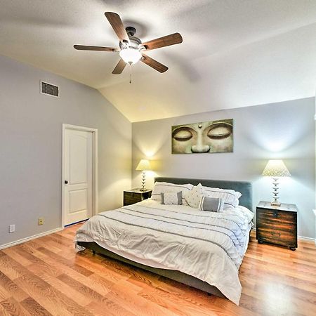 Peaceful San Antonio Oasis With Private Pool And Grillヴィラ エクステリア 写真