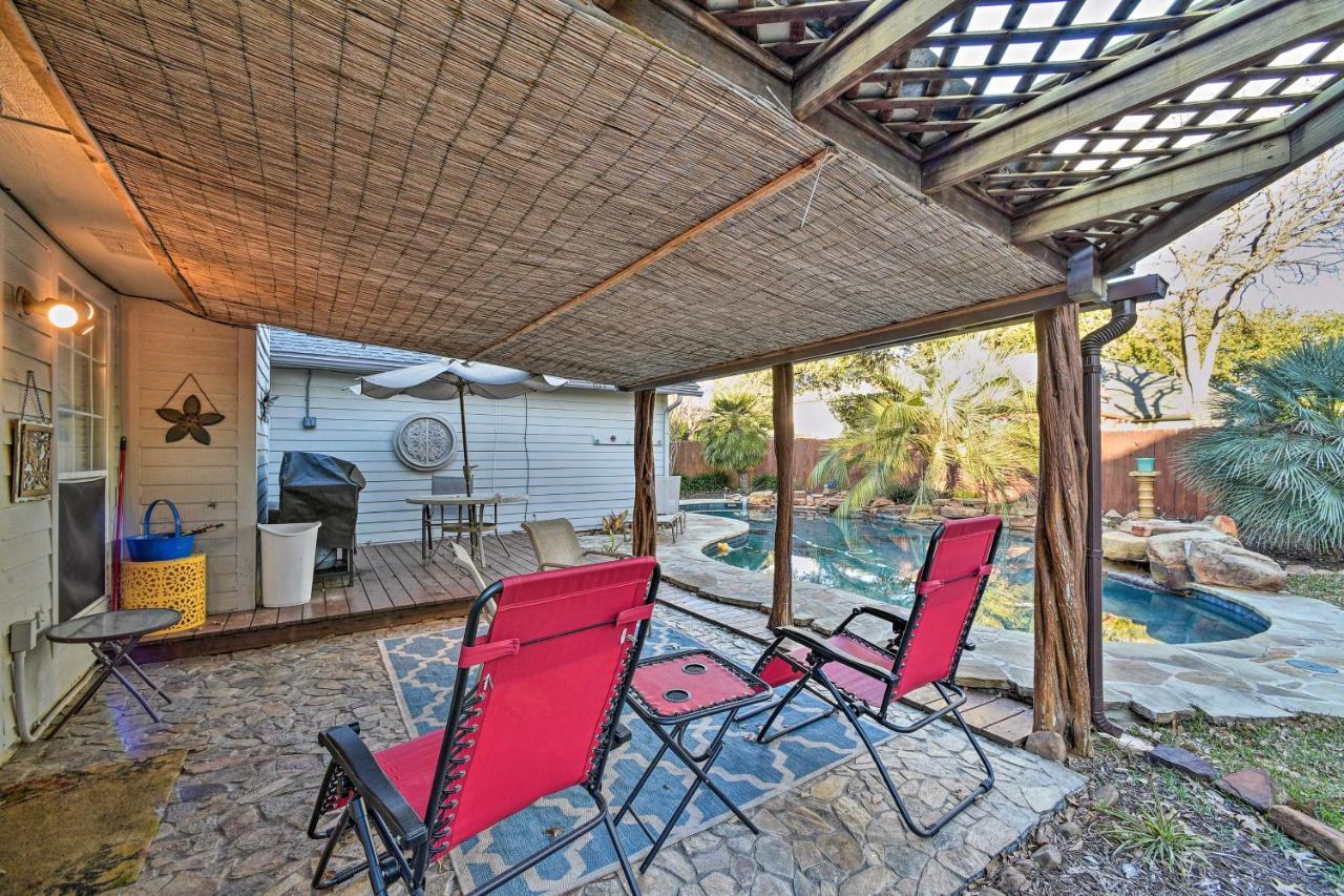 Peaceful San Antonio Oasis With Private Pool And Grillヴィラ エクステリア 写真