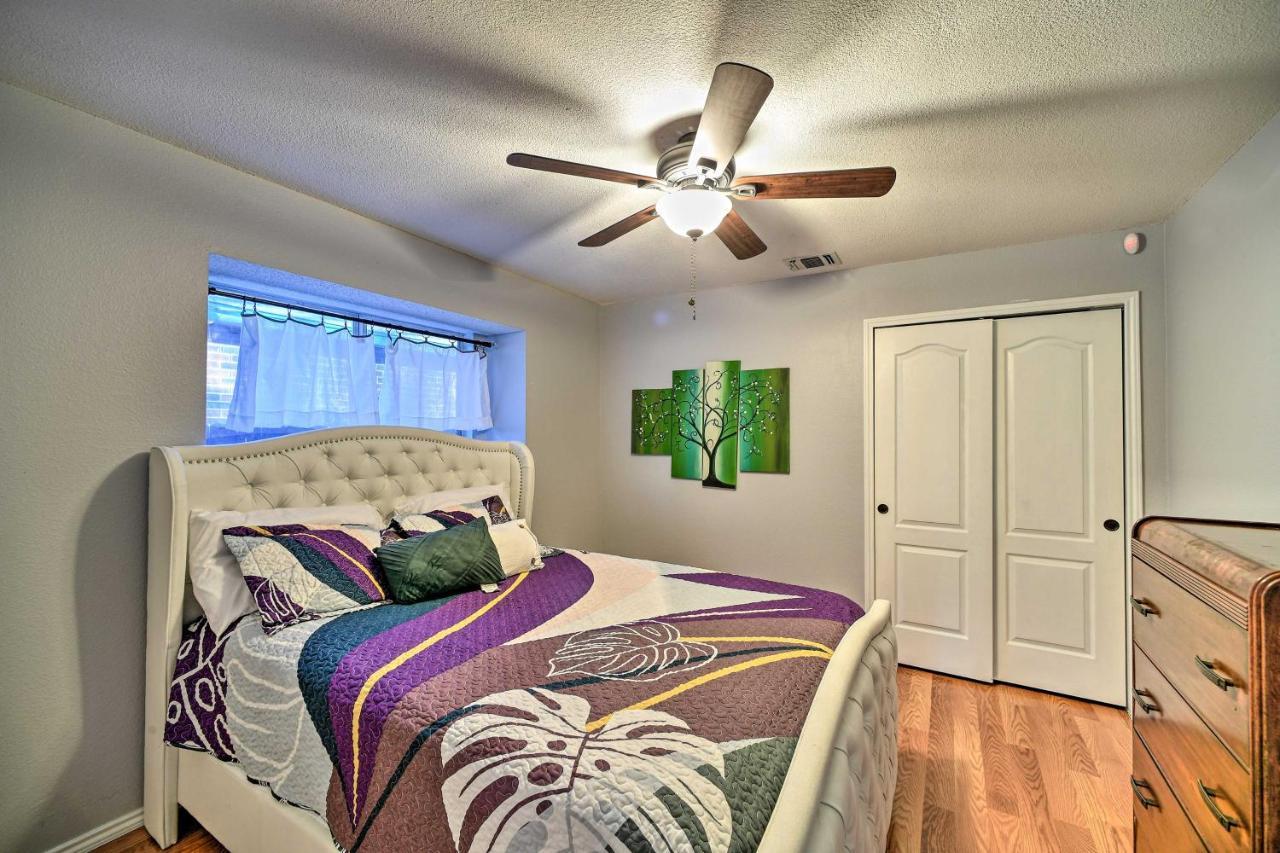 Peaceful San Antonio Oasis With Private Pool And Grillヴィラ エクステリア 写真