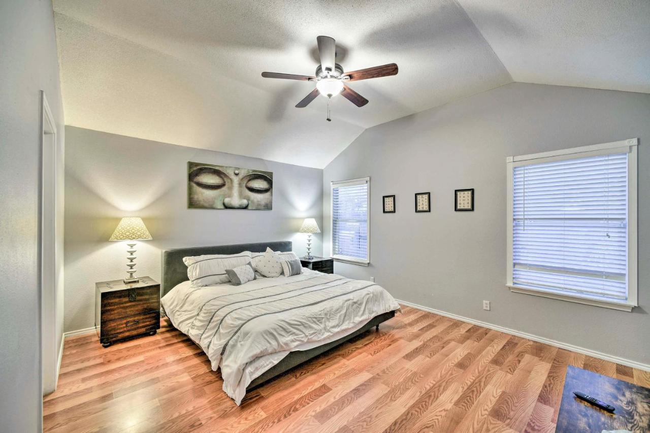 Peaceful San Antonio Oasis With Private Pool And Grillヴィラ エクステリア 写真