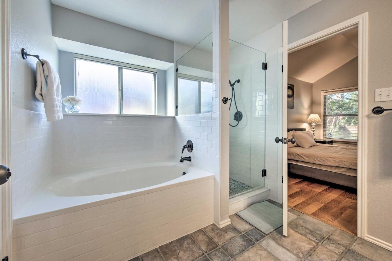 Peaceful San Antonio Oasis With Private Pool And Grillヴィラ エクステリア 写真